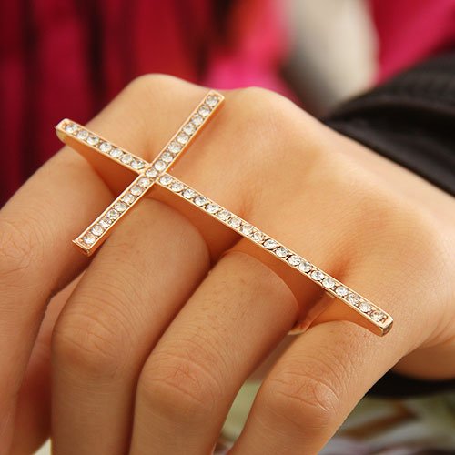 3 finger ring